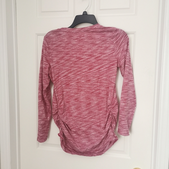 2/$20 Old Navy long sleeve maternity t-shirt size S - Picture 4 of 4